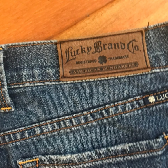 Lucky Brand Jeans - Picture 2 of 4